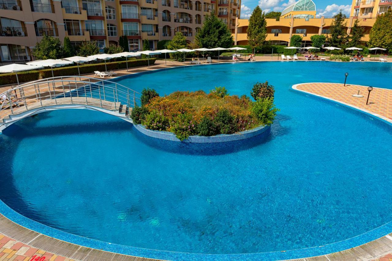 Menada Grand Resort Apartments Aheloy Exterior foto