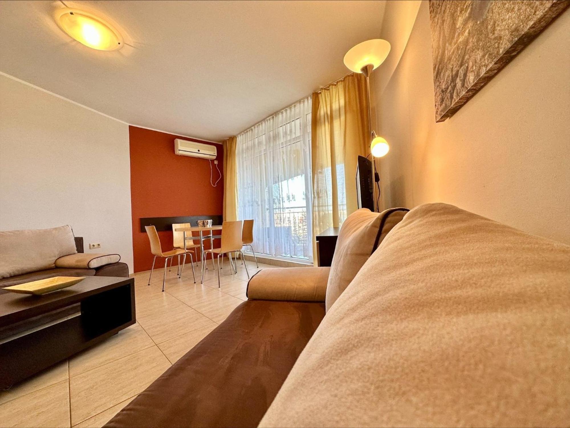 Menada Grand Resort Apartments Aheloy Quarto foto