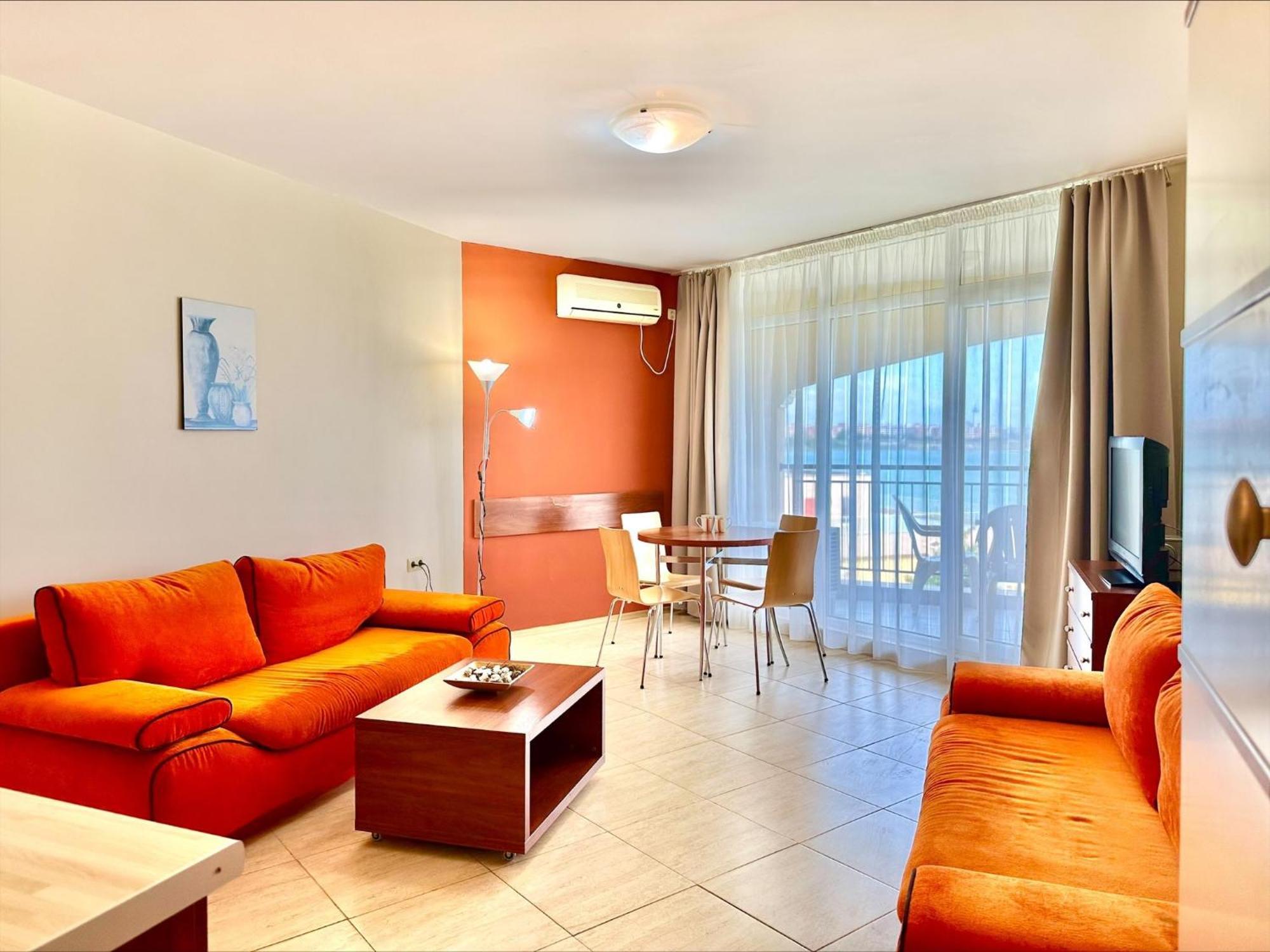 Menada Grand Resort Apartments Aheloy Quarto foto